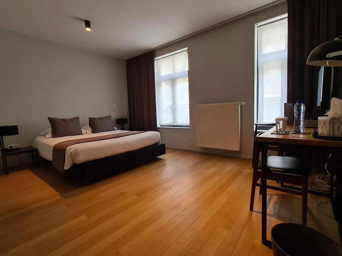 B&B A Cote Du Cinquantenaire Brüssel Frühstückspension