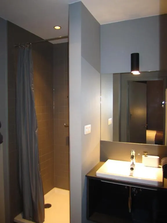 B&B A Cote Du Cinquantenaire Etterbeek 4*,  Belgium